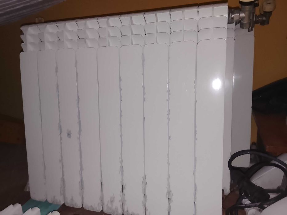 Radiadores a água três radiadores