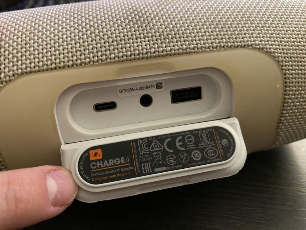 Jbl Charge 4 głośnik bezprzewodowy bluetooth