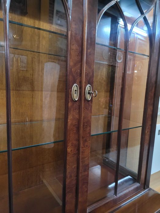 Móvel vertical de sala ou escritório - óptimo estado geral