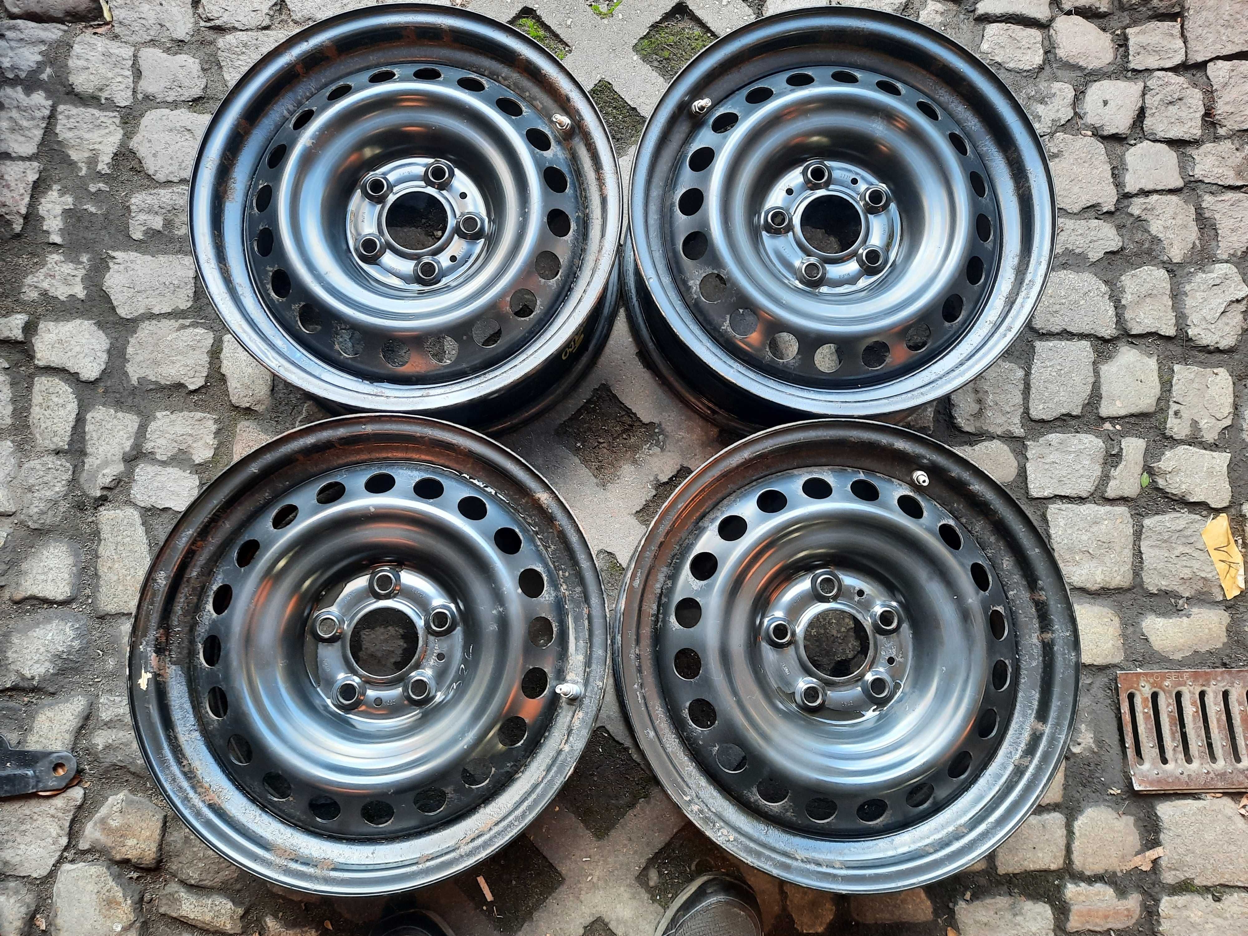 Oryginalne felgi stalowe z czujnikami NISSAN 16" 5x114,3x66,1 Qashqai