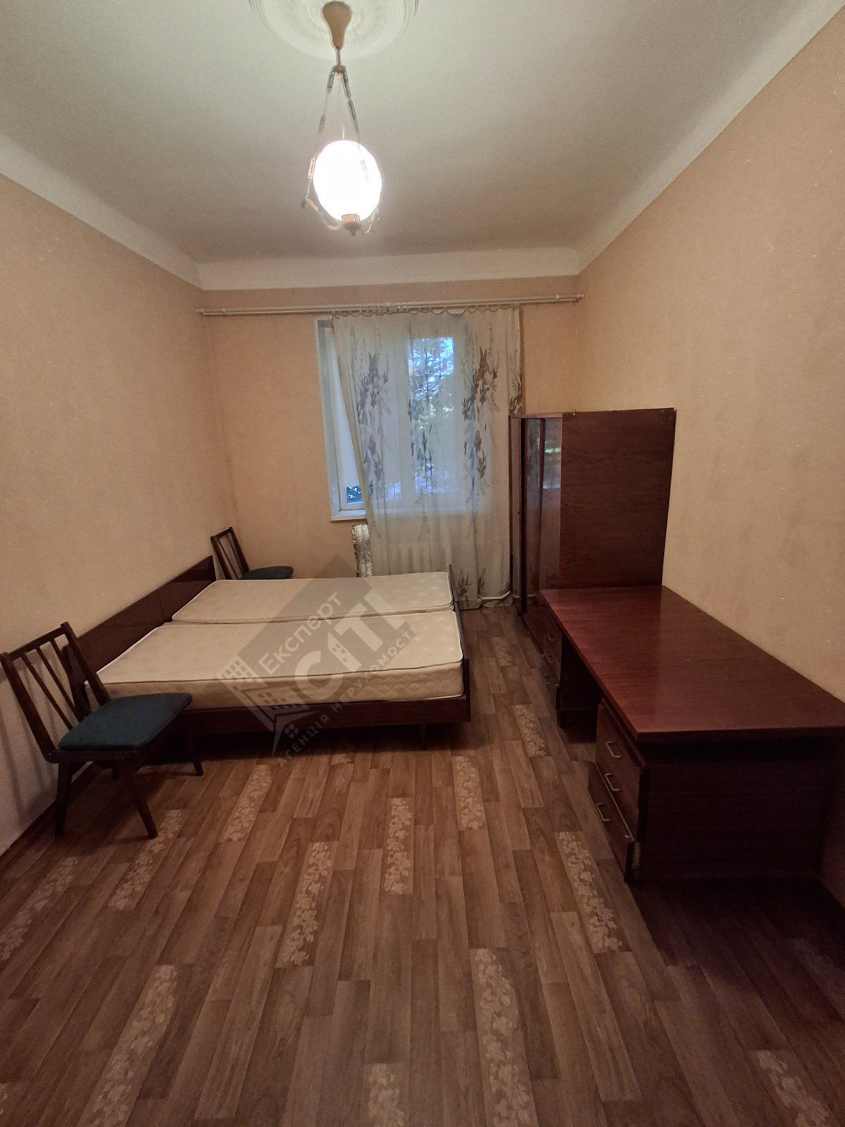 Продається 2-кімн квартира, зуп. КРЕС - Фрунзе