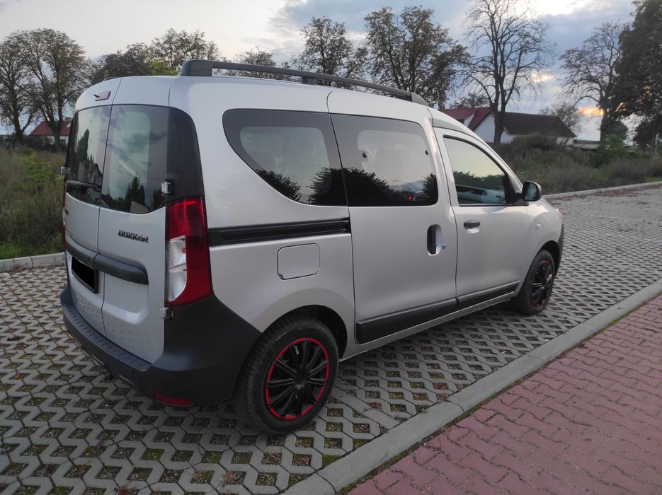 Dacia Dokker 1.6 Benzyna Klimatyzacja Zadbany