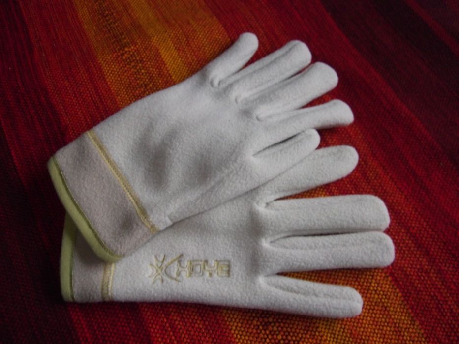 Gorros Gola Luvas / Caps Collars Gloves