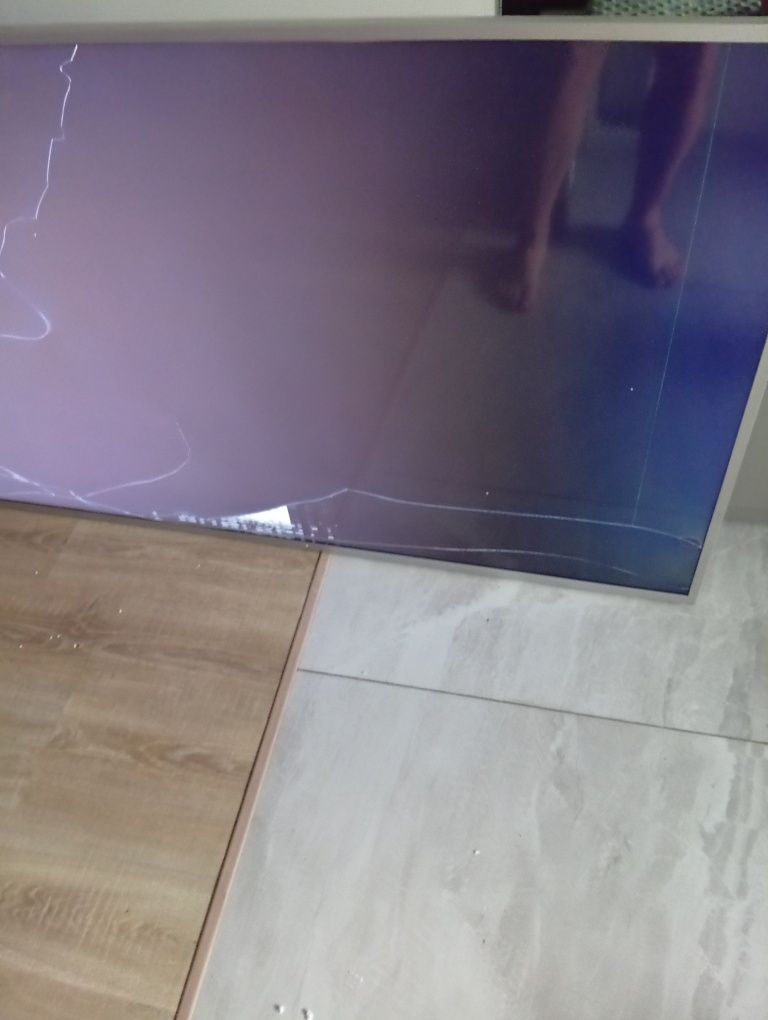 Telewizor Philips 65' Ambilight 3 uszkodzony