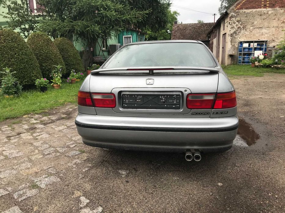 Honda accord cc7 2,3 бензин/ задня кришка  /