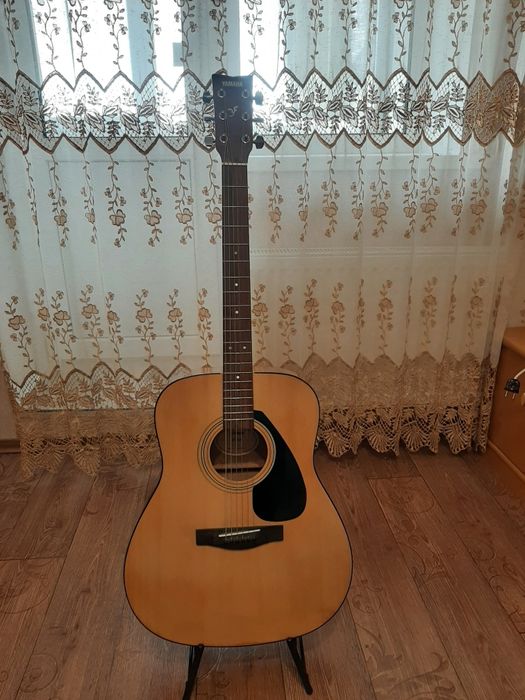 Гитара акустическая Ямаха  F-310