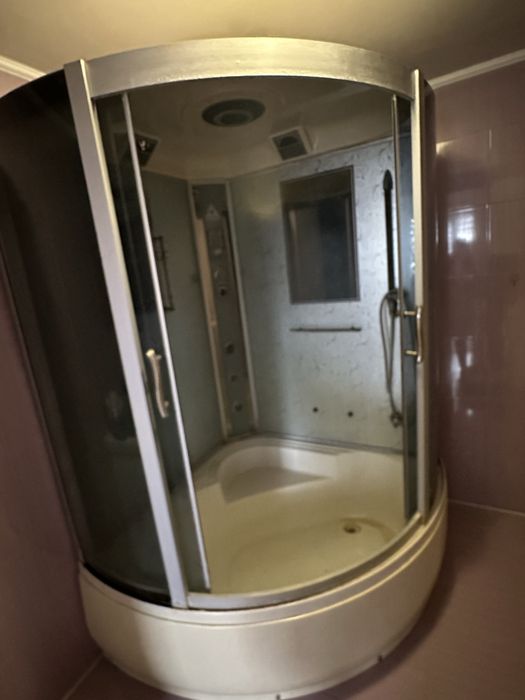 Душова кабіна 120*120