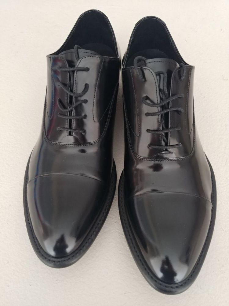 Чоловічі класичні туфлі Carlo Pazolini