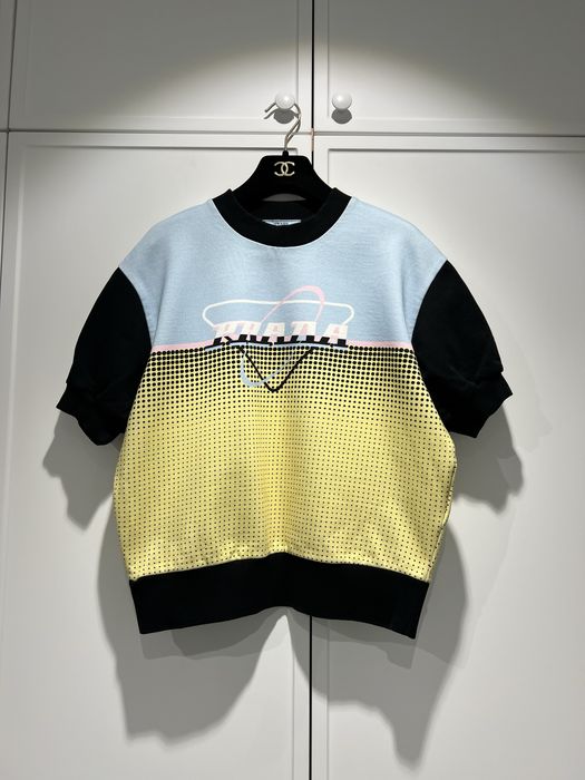 Prada оригінал Італія топ світшот