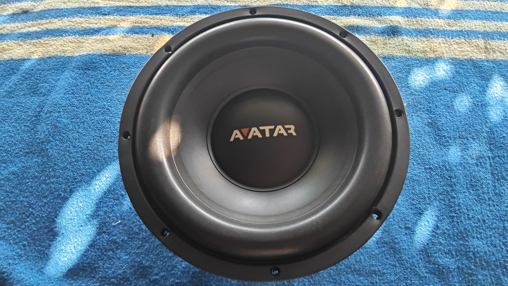 Сабвуфер Avatar SST-2512D2/D4