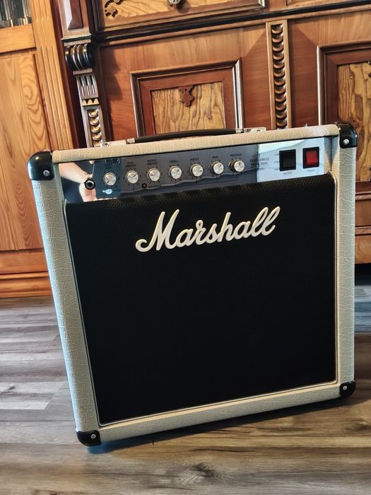 Wzmacniacz gitarowy Marshall 2525c