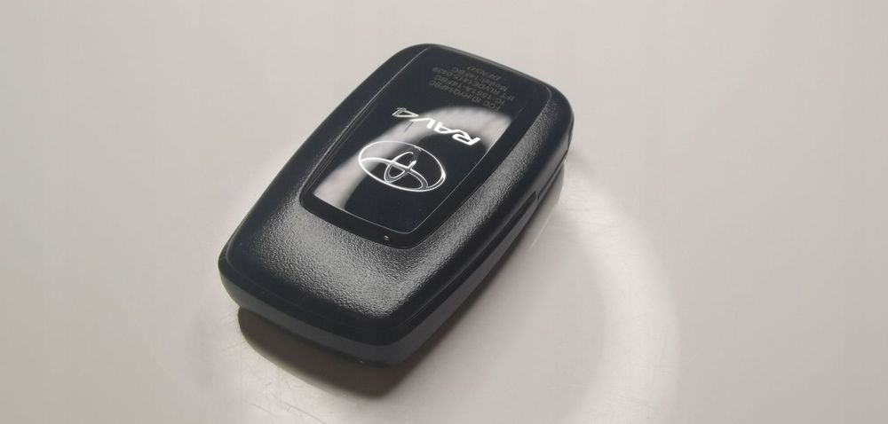 Toyota Rav4/2019+ Kluczyk Smart Key
