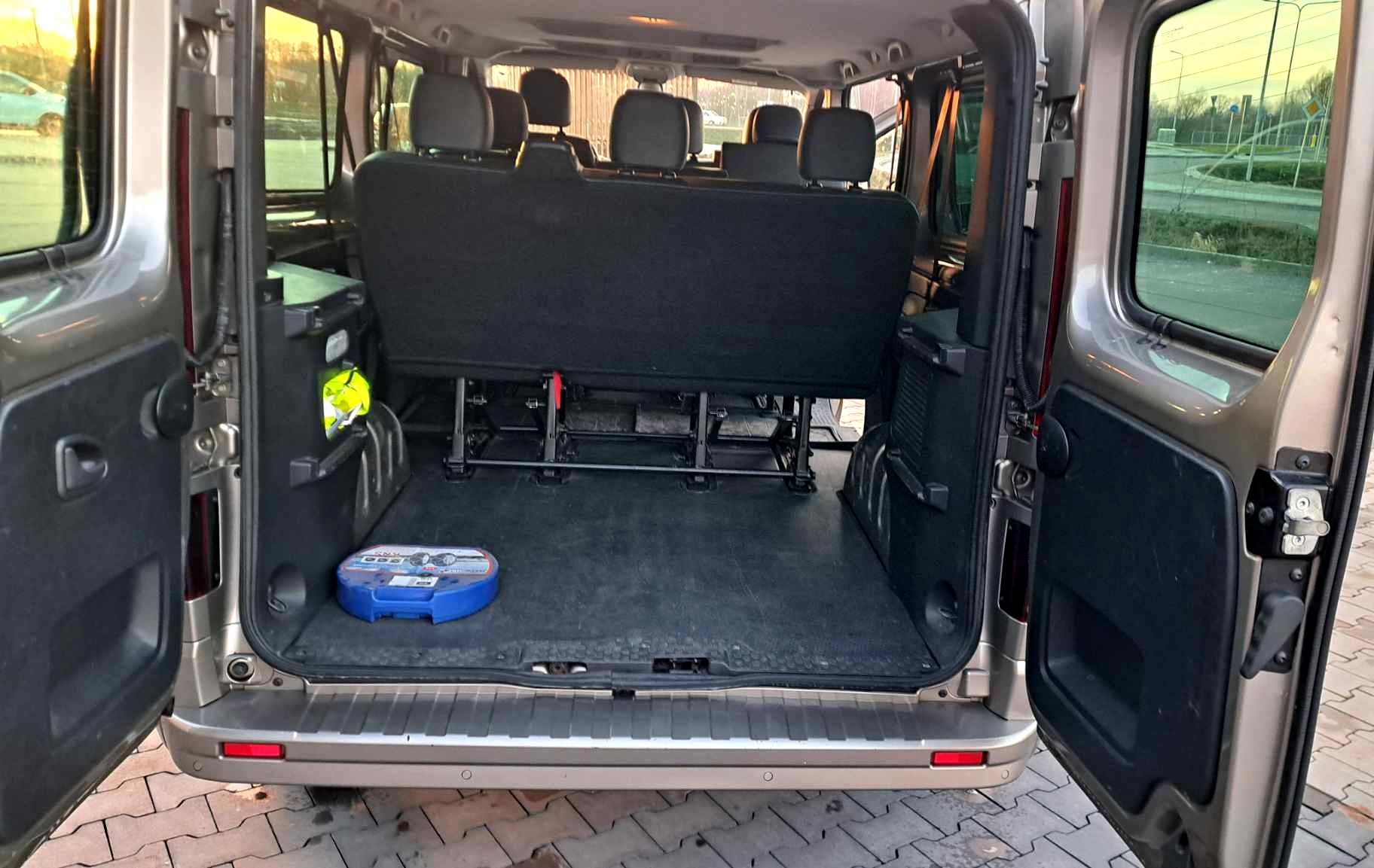 Opel Vivaro B extra long 9-osobowy