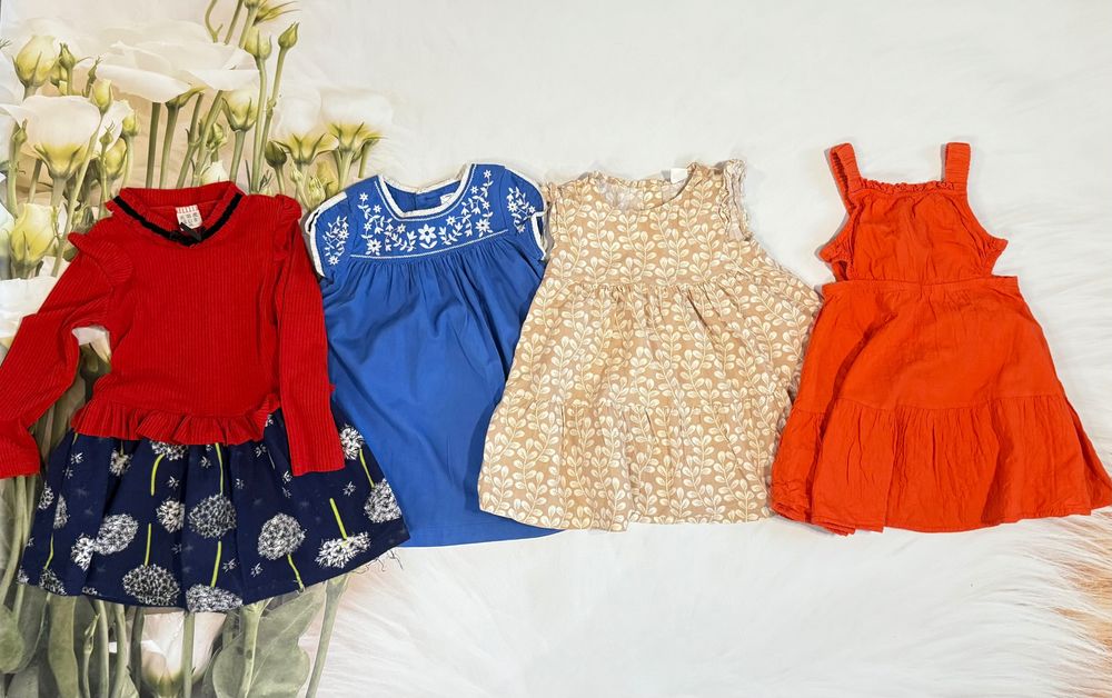 Лот одягу, сукні для дівчинки 18-24 міс, набір з 4х суконь
