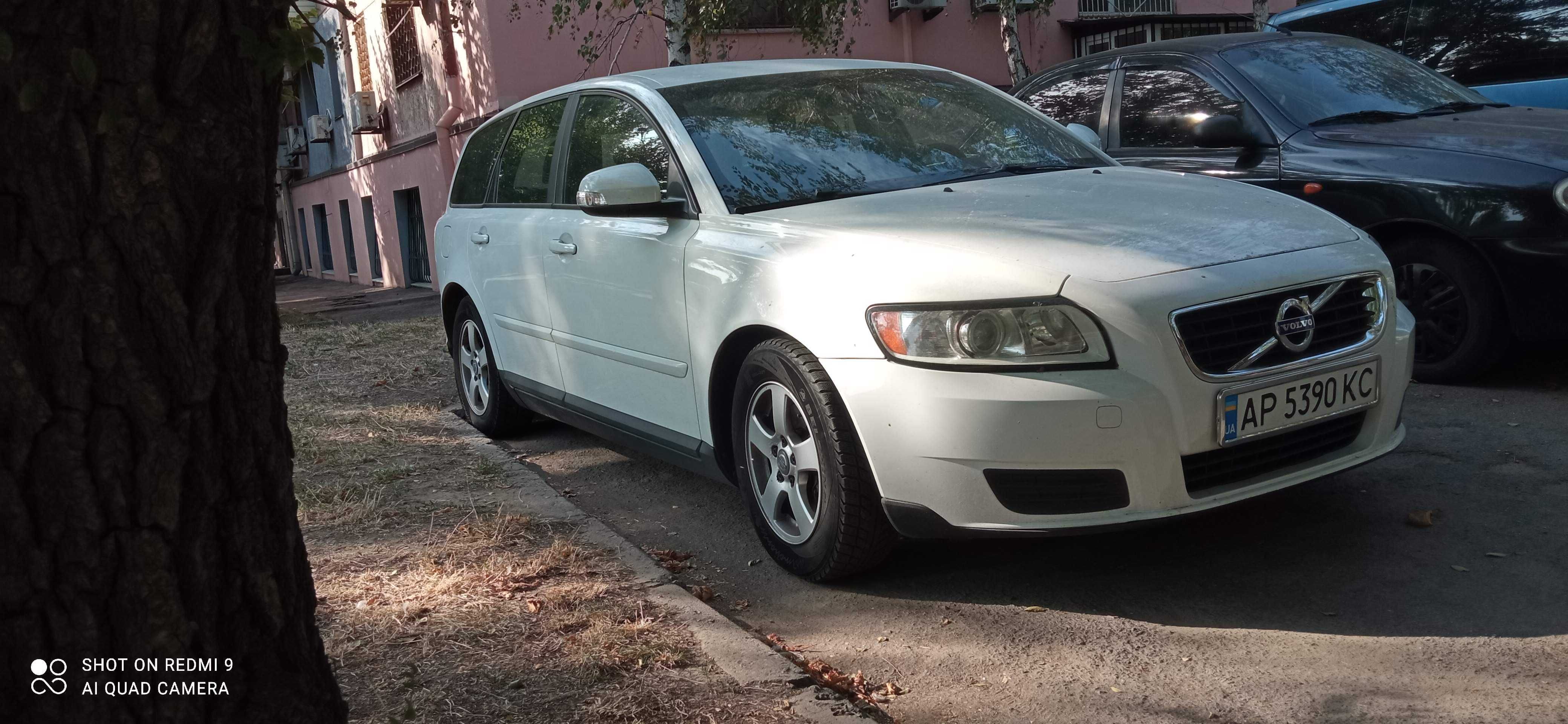 Volvo V50 2010 гбо