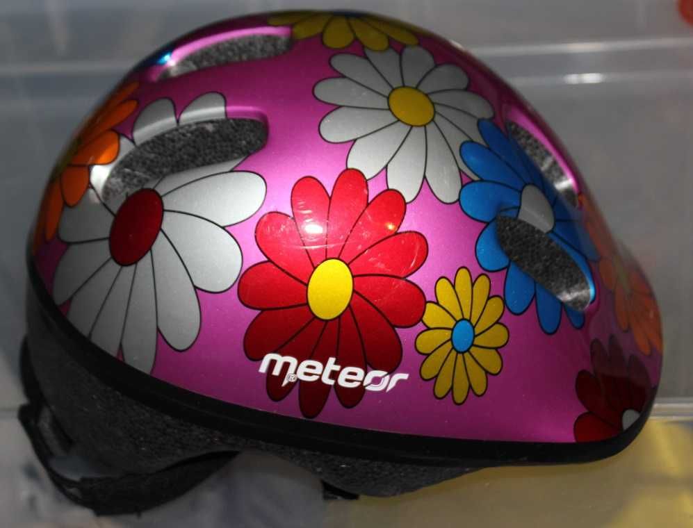 Kask dla dziewczynki regulowany 48-56 cm