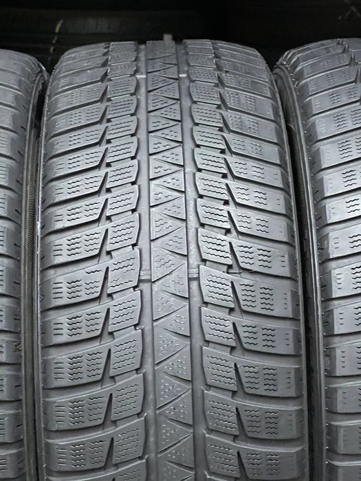 Шины зимние 235/55/R17 Falken EuroWinter