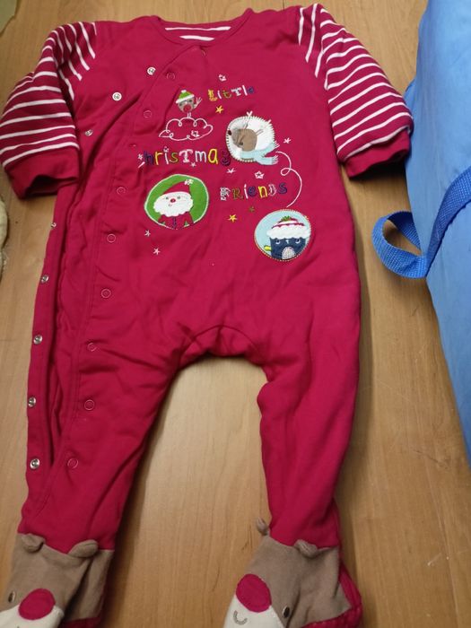 Kombinezon 74-80 uniwersalny świąteczny
