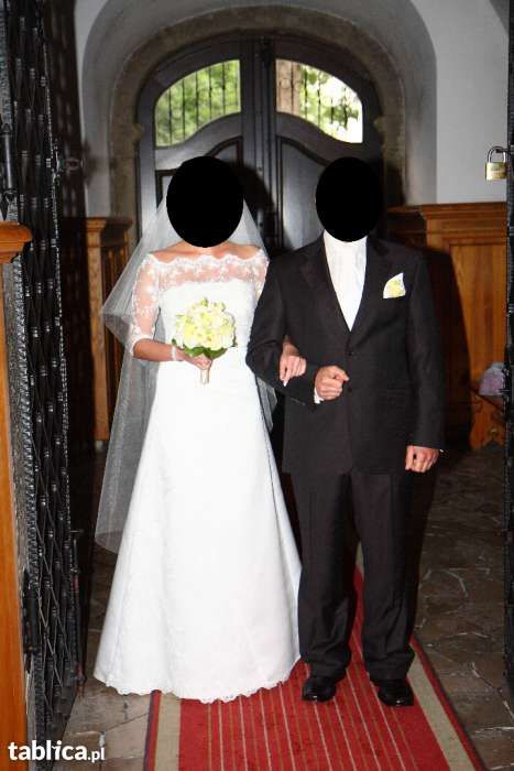 śliczna suknia ślubna