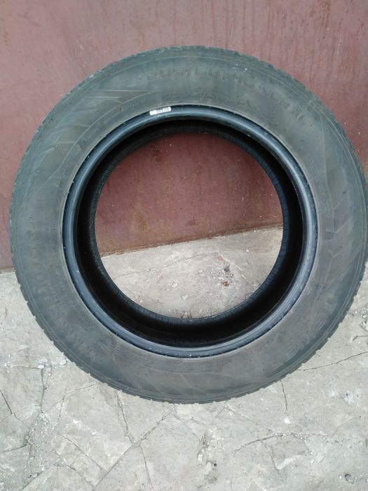 Продам автопокрышку Nokian. Hakkapeliitta R2.