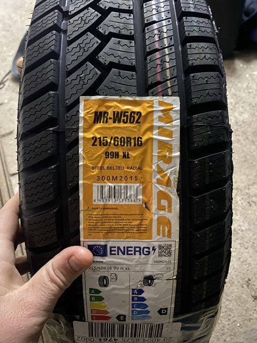 Зимова гума 215*60*16