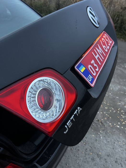 Volksvagen Jetta  Automat 90kw