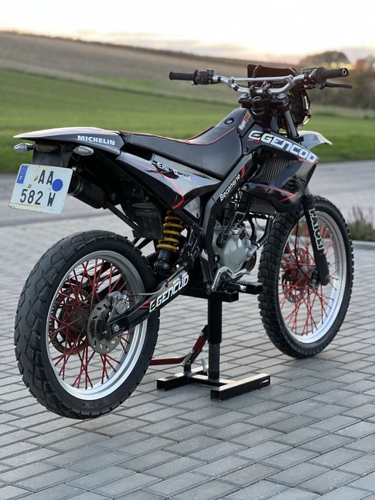 Derbi senda 50 enduro nie gilera,aprilia,yamaha,sherco,rieju