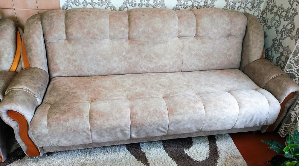 Диван і крісло-ліжко