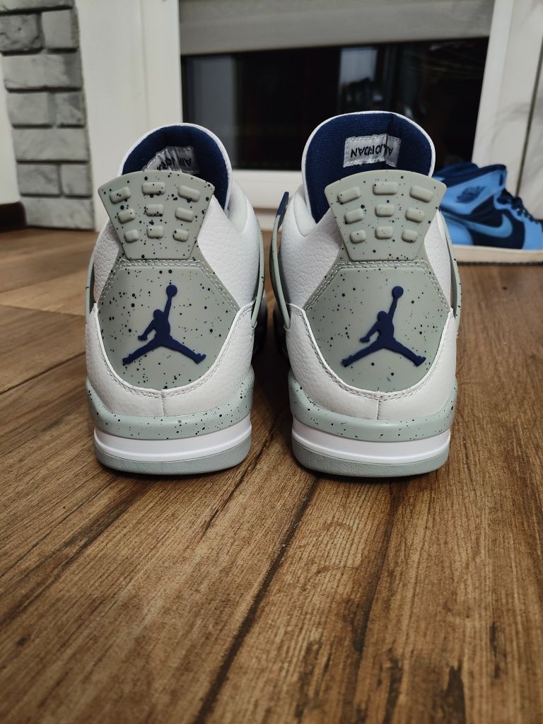 Air Jordan Retro Midnight Navy