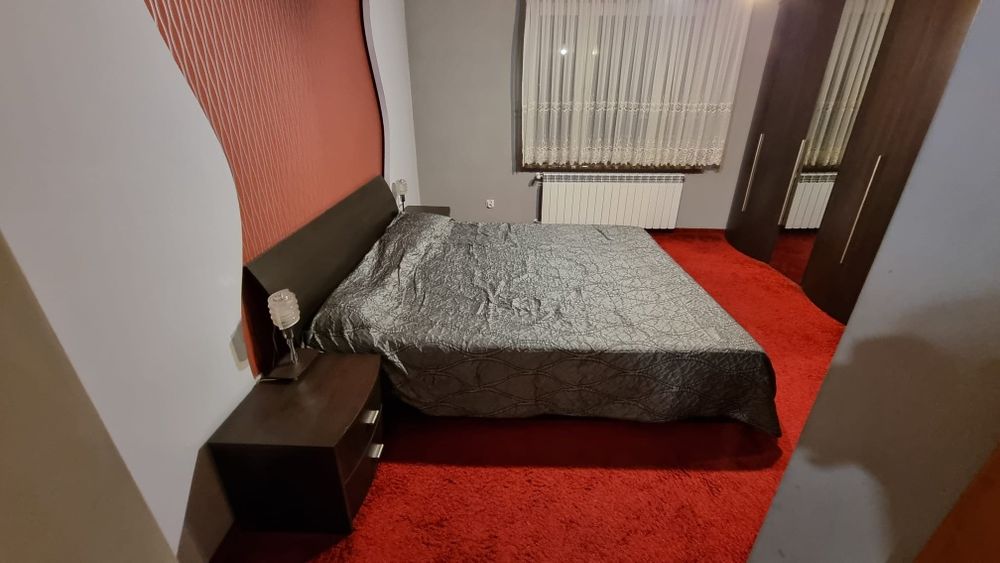 Meble do sypialni solidne łóżko szafa komoda szafki nocne