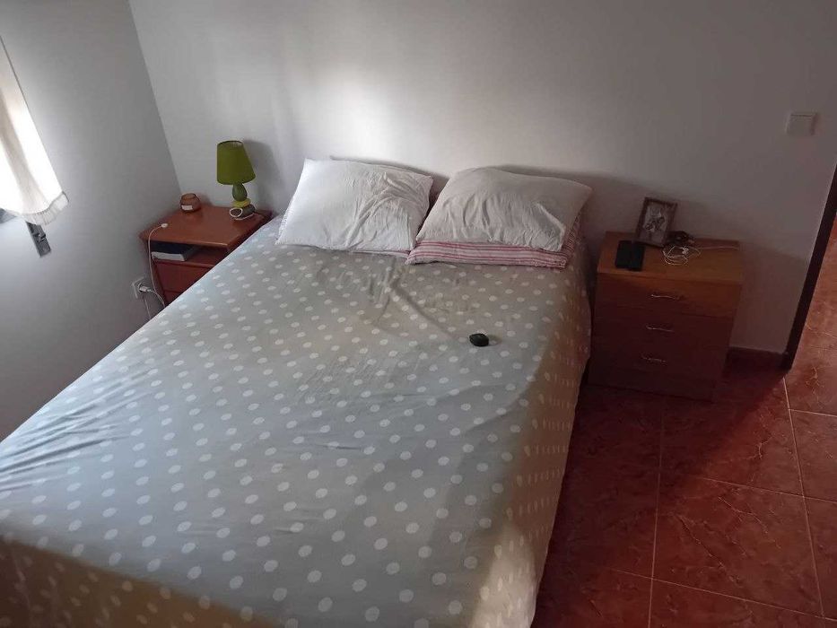 Tenho quartos para alugar em moradia Rua do Mar N 8 Almada, Caparica