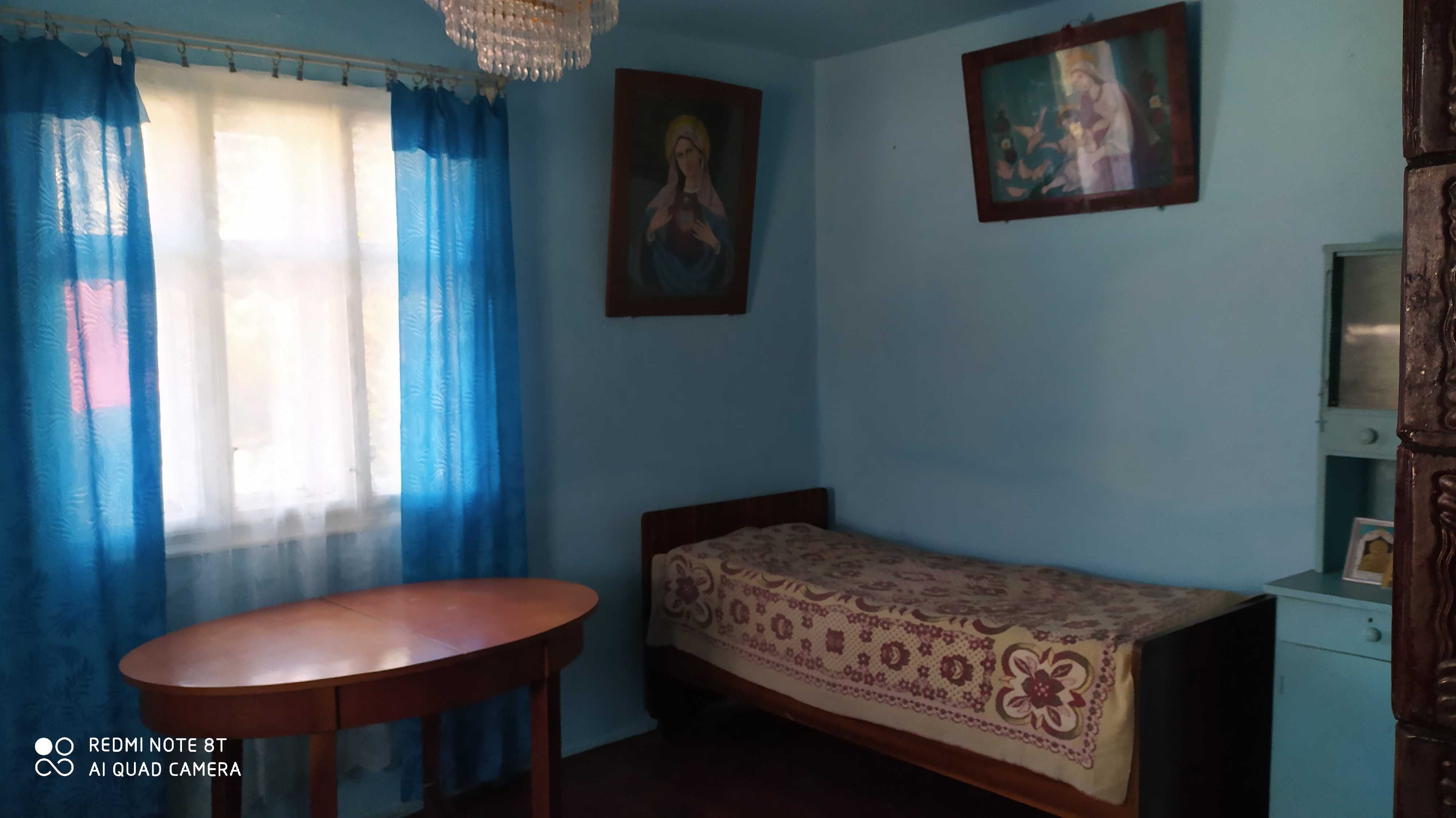 Продається будинок з земельною ділянкою с. Дитятин