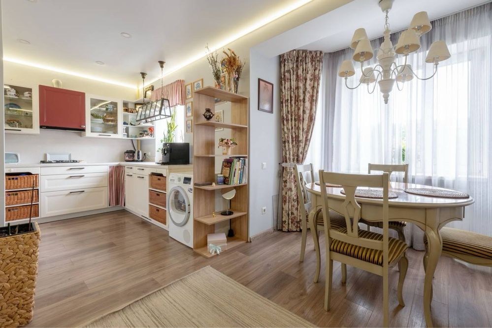 Продаж 3-х кімн кв-ри на Подолі вул.Юрківська 28 м.Тараса Шевченка