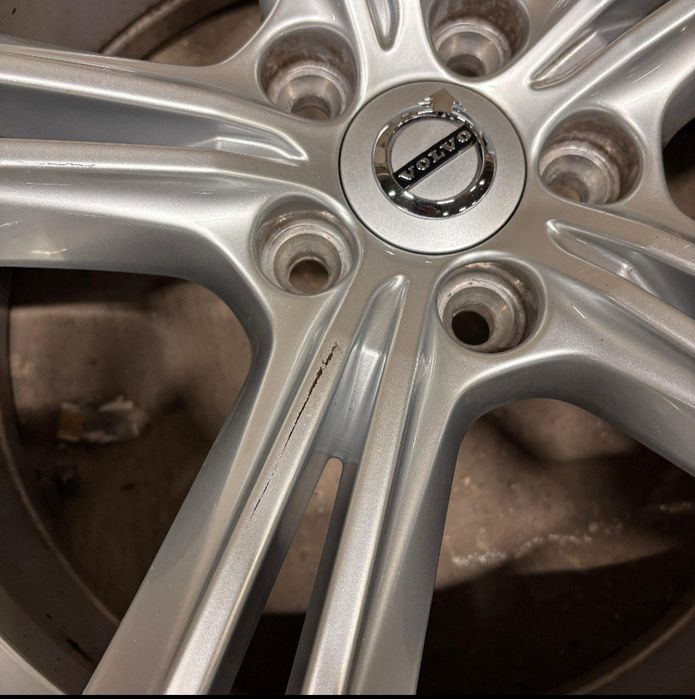 KOŁA 18 felgi Volvo V90 S90 5x108 opony zimowe Dunlop 4x 245/45R18