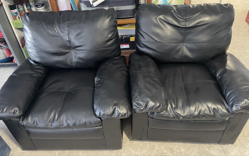 2 sofas semi usados