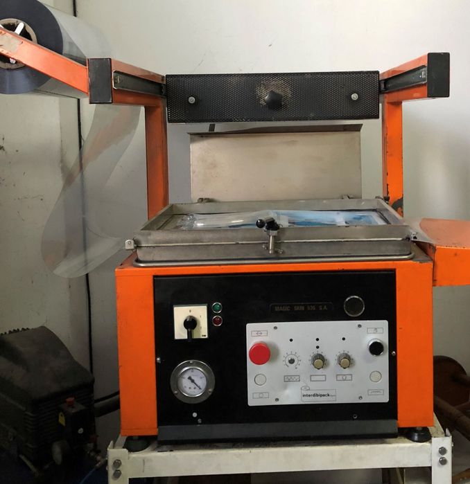 Maquina de Blisteres a funcionar