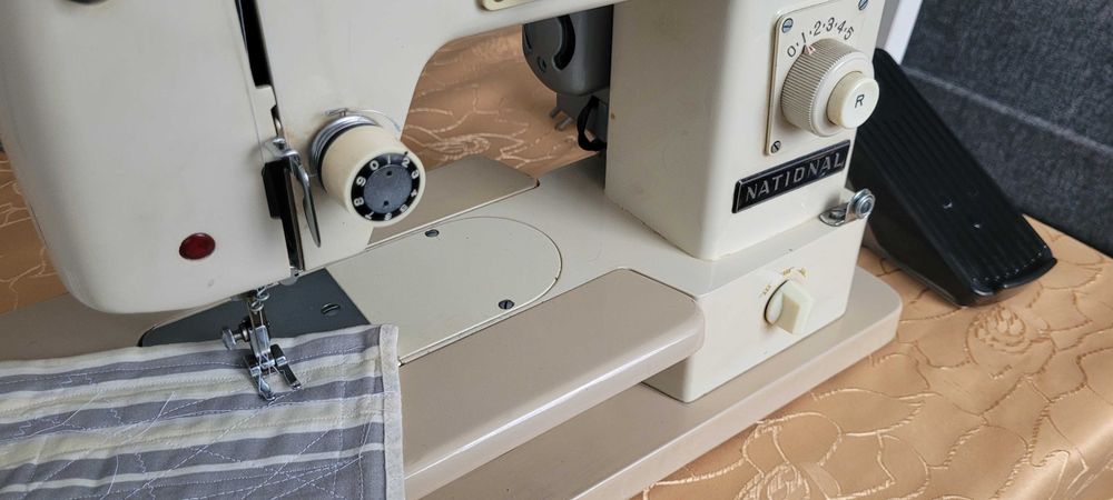 Maszyna do szycia zig zack 21