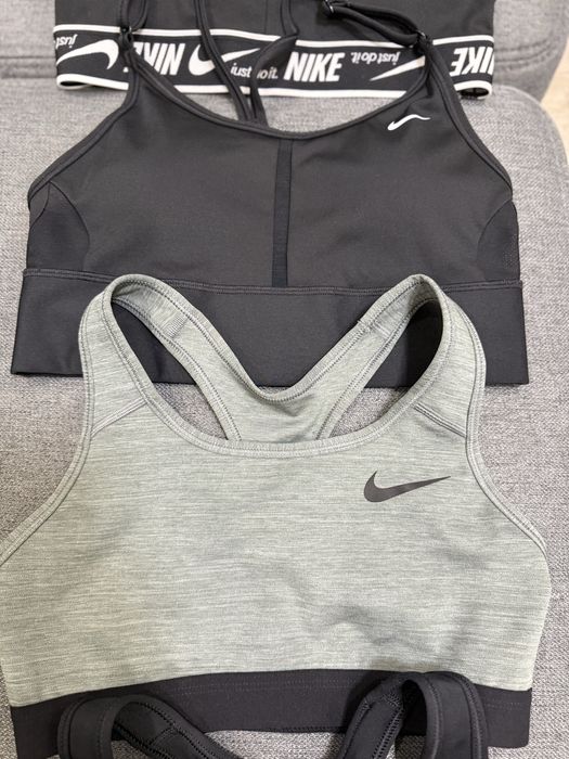 Топ від Nike розмір ХС