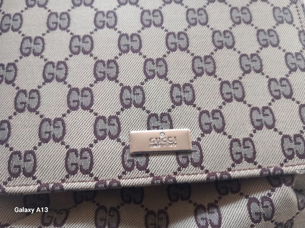 Gucci listonoszka nerka vintage
