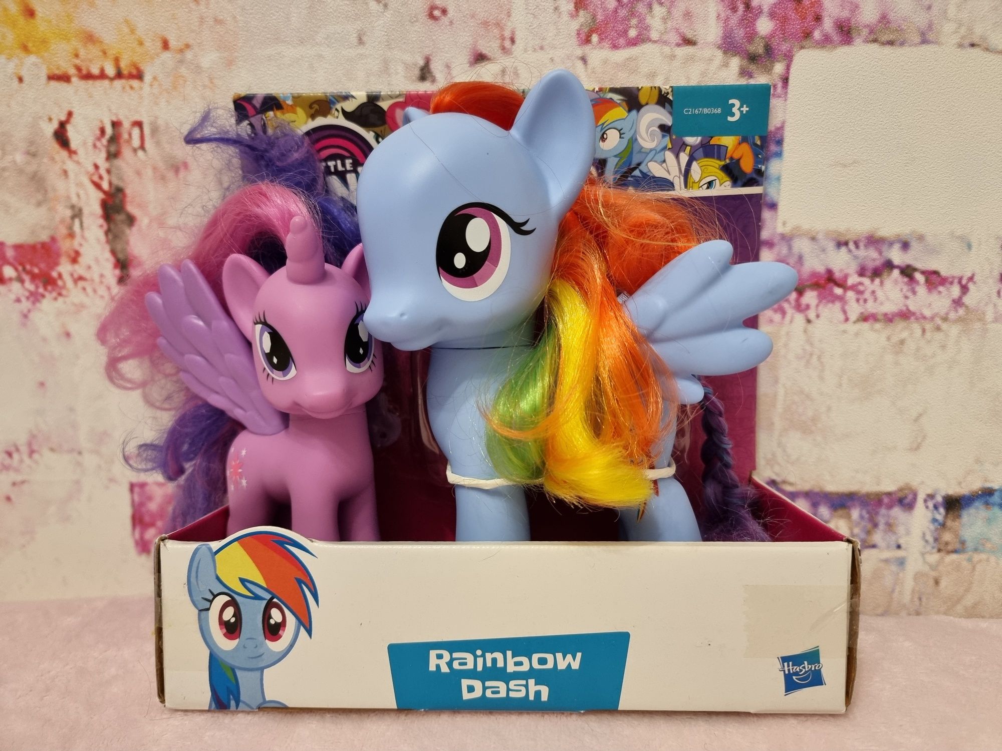 Rainbow Dash i Twiligh Sparkle koniki pony Dzień dziecka