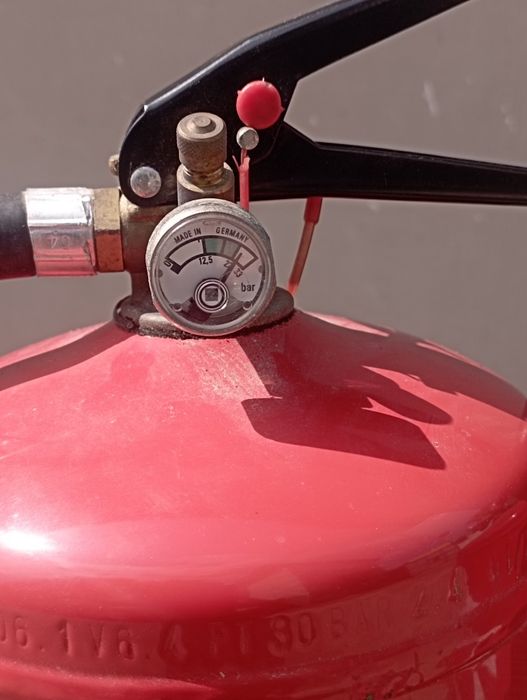 Продам вогнегасники ВП -6