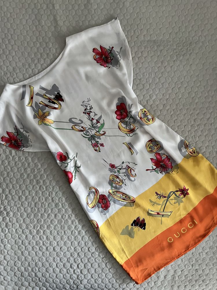 Sukienka Gucci 92% jedwab