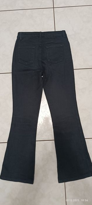 Джинси для дівчинки.