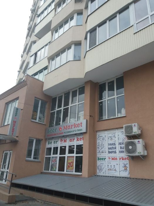 Продам комерційне   приміщення, вул Чорновола, 15 а