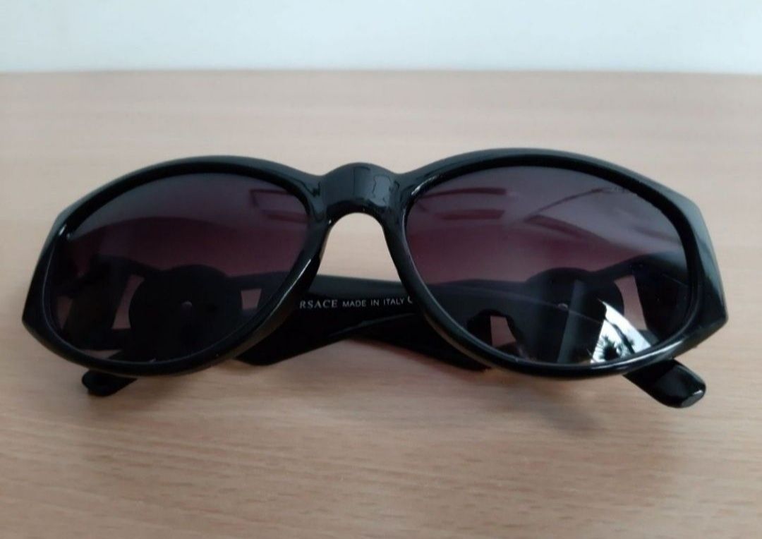 VERSACE okulary przeciwsłoneczne męskie czarne podłużne szkła