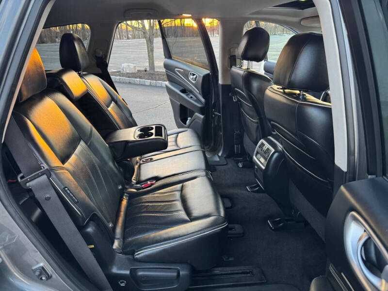 2018 Infiniti QX60 Base