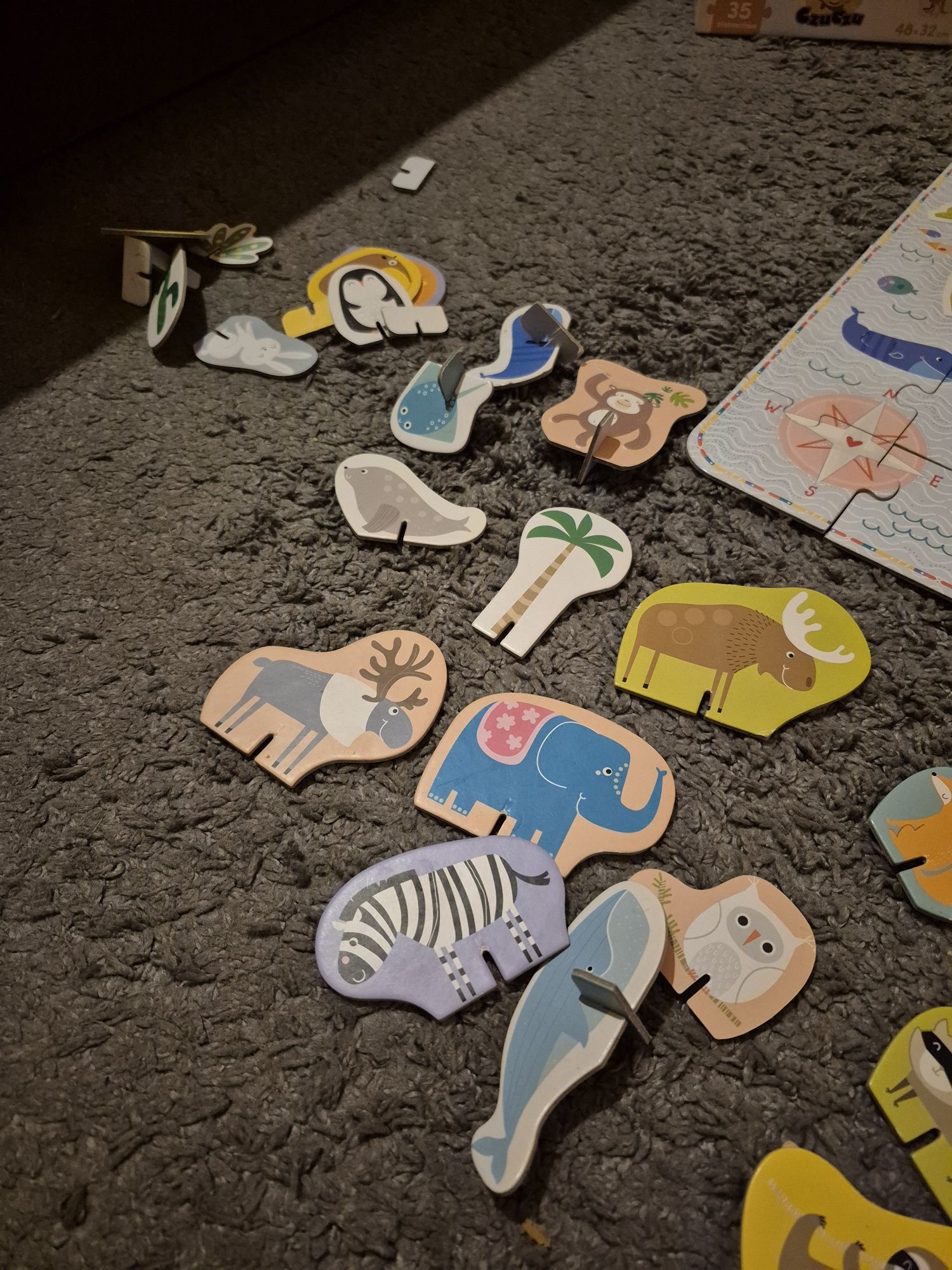 Puzzle chuchu mapa świata