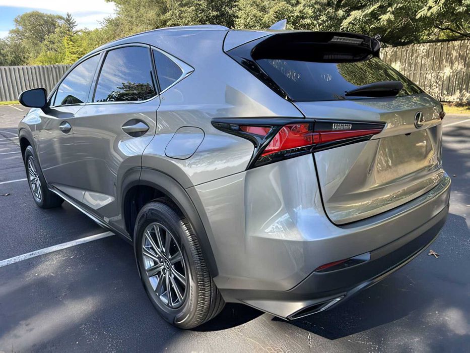 Lexus NX 300      2018