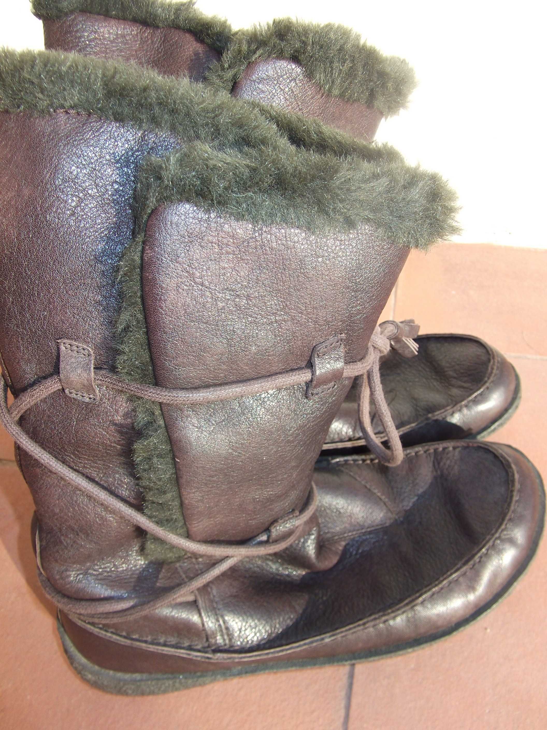 Botas em pele com pêlo / Leather boots with fur - CAMPER (n. 37)