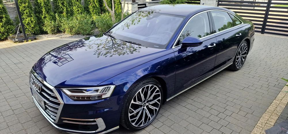 Audi A8 AUDI A8 55 TFSI quattro tiptronic